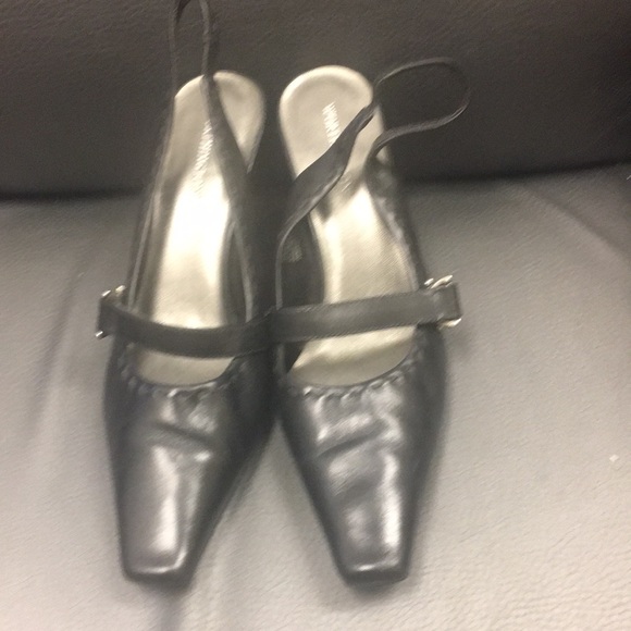 Worthington heels - Picture 2 of 8